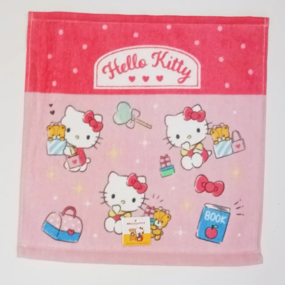 Hello kitty sanrio towel